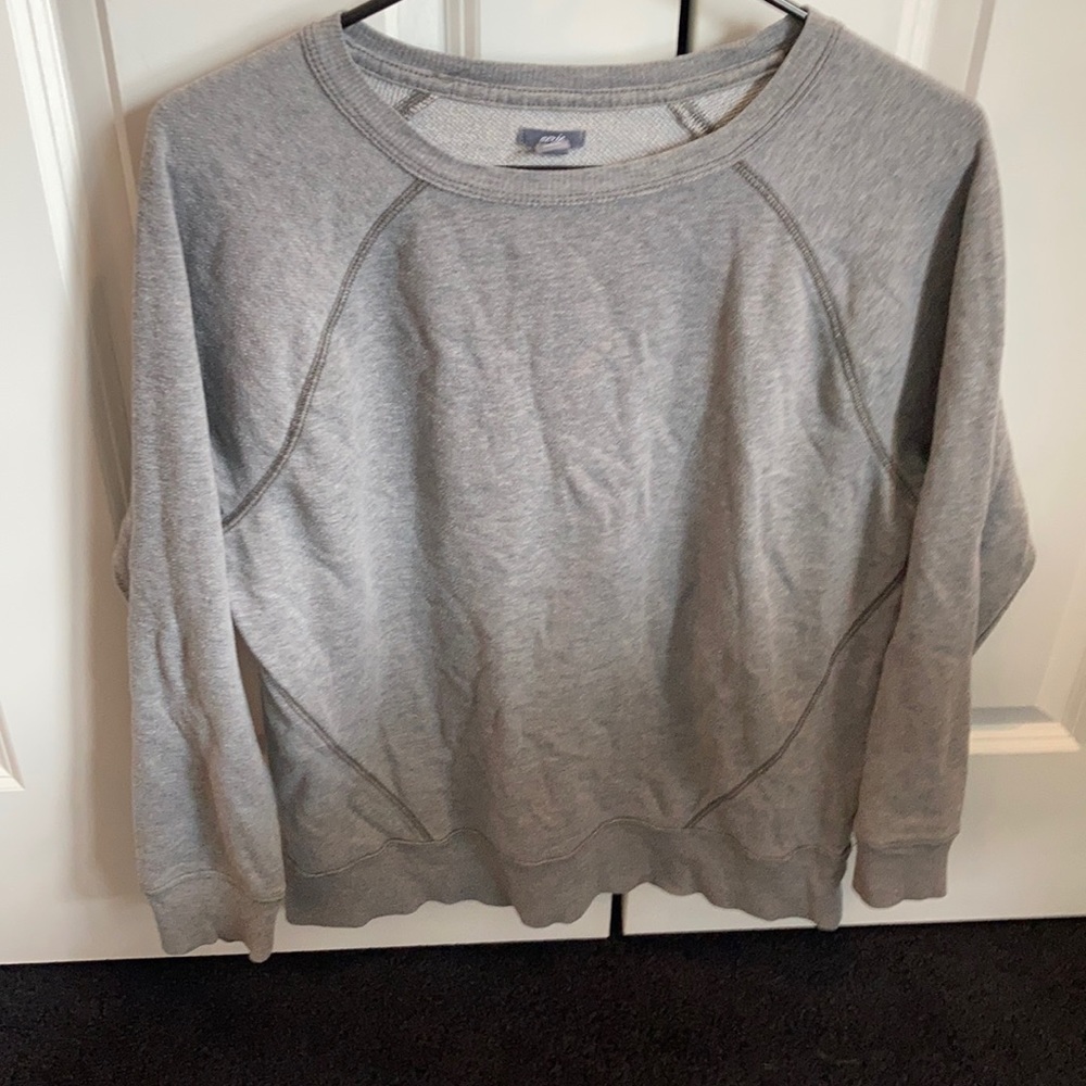 Women’s comfy sweatshirt